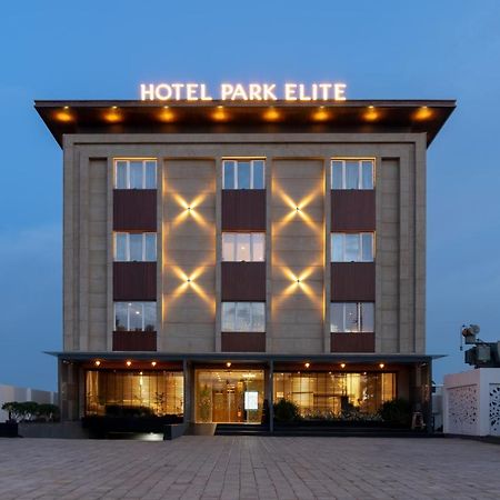 Hotel Parkelite Gannavaram Kültér fotó