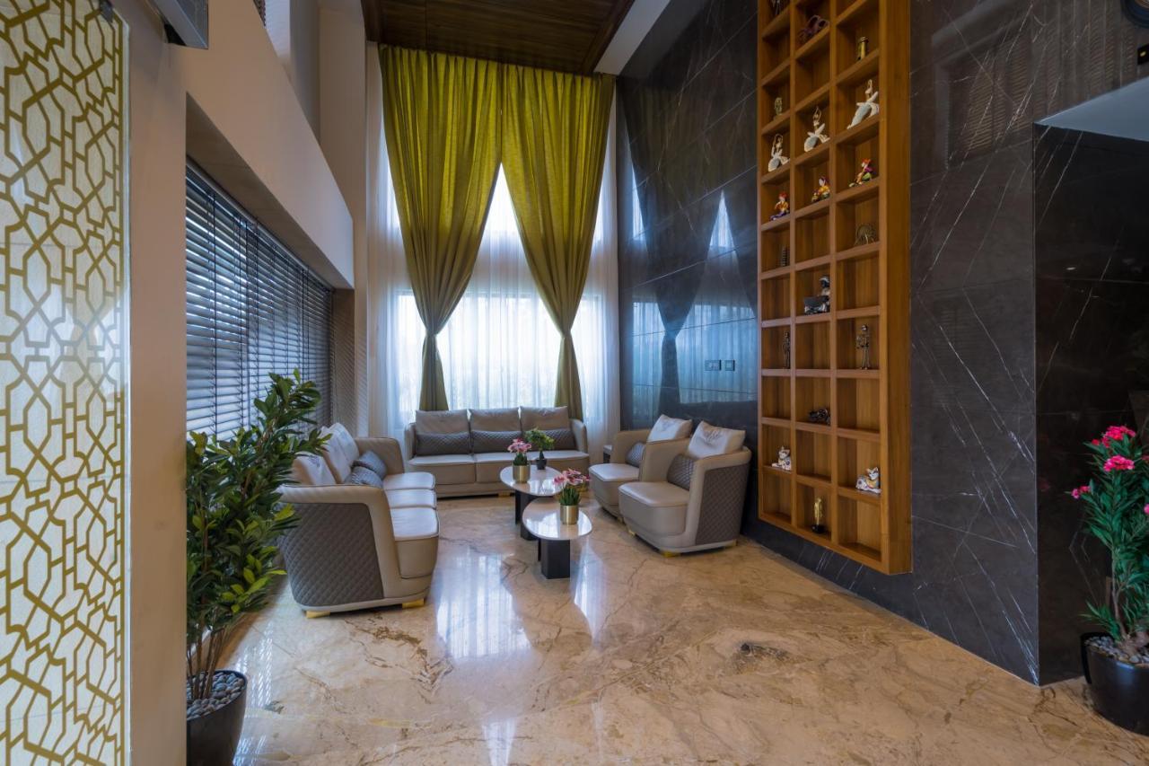 Hotel Parkelite Gannavaram Kültér fotó